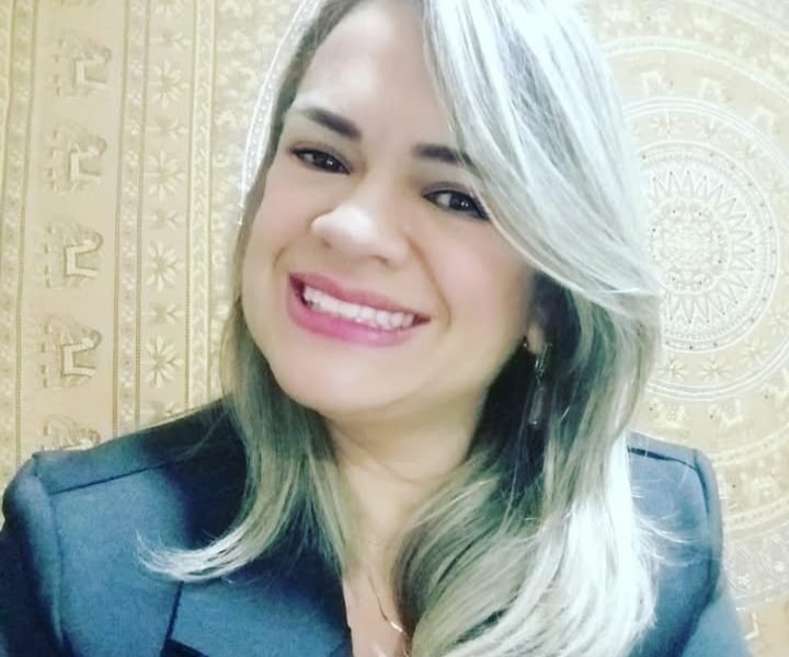Renata Maria de Paula Násser